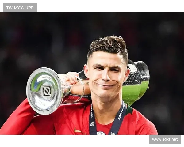 如何在欧洲杯赛场上破解C罗的攻防策略并击败葡萄牙队 如何在欧洲杯赛场上破解C罗的攻防策略并击败葡萄牙队