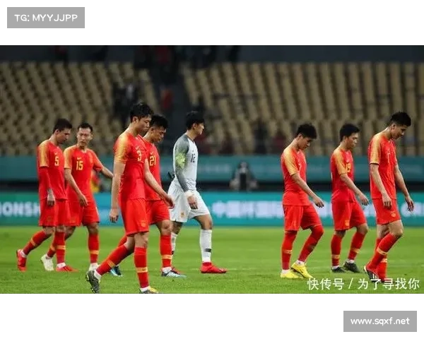 如何看待国足主帅对归化球员的观点与中国足球发展关系