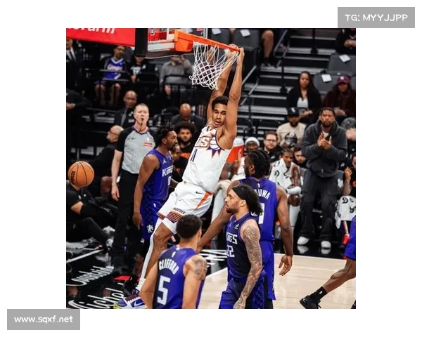 布克2017年单场70分对决凯尔特人创下历史纪录震惊全场