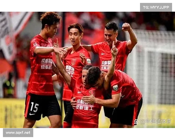 德米纳尔与斯特鲁夫激战回顾:一场令球迷热血沸腾的经典对决 德米纳尔与斯特鲁夫激战回顾:一场令球迷热血沸腾的经典对决